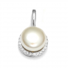 Pendant with pearl